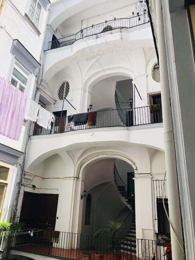 Dimora Paladino Nápoles Exterior foto